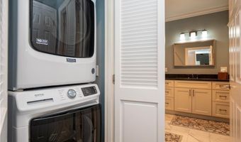 283 Broadway Ave, Newport, RI 02840