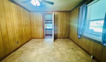 117 Rice St, Calhoun Falls, SC 29628