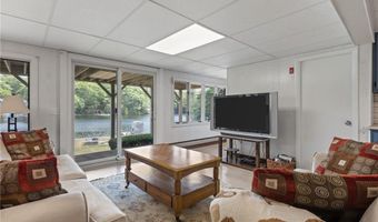 14 Pine Tree Rd, Coventry, RI 02816