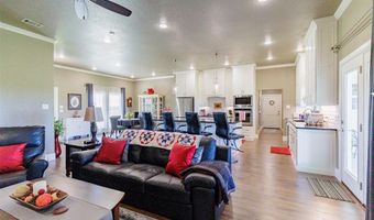 121 County Road 2571, Alvord, TX 76225