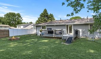 13994 Holyoke Ct, Apple Valley, MN 55124
