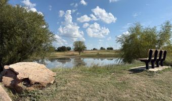 330 Rolling Ranch Blvd, Alvord, TX 76225