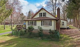 253 Thomas Rd, Blakeslee, PA 18610