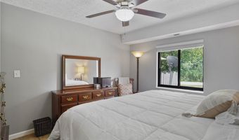 2695 Mull Ave B, Akron, OH 44321
