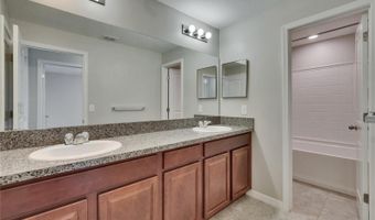 7325 PARKSHORE Dr, Apollo Beach, FL 33572
