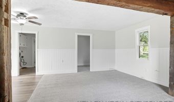 3342 Dumont Lake Dr, Allegan, MI 49010