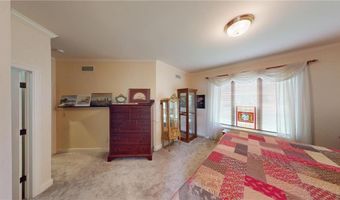 2704 Campus Ln, Albert Lea, MN 56007