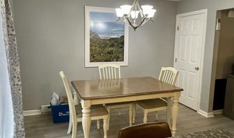 12 Pine Hill Dr, Bath, ME 04530