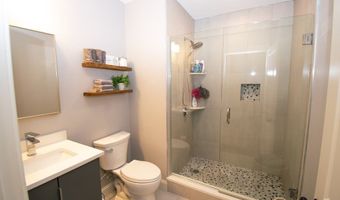 312 Sumner 4, Boston, MA 02128