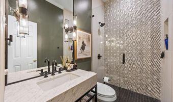3 Meadowlake Dr, Heath, TX 75032