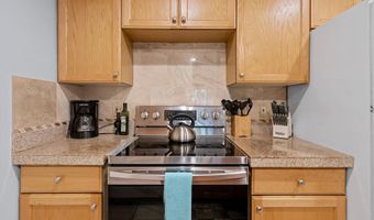 679 S Kihei Rd C204, Kihei, HI 96753