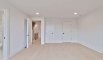 1 Railroad Ave B1, Avon By The Sea, NJ 07717