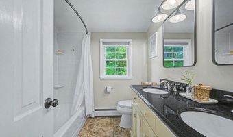 25 Claire Dr, Attleboro, MA 02703