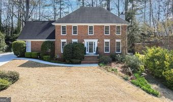 2953 Four Oaks Dr, Dunwoody, GA 30360