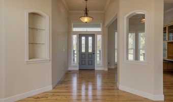 23522 Chaffey Ln, Aurora, OR 97002