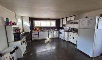 43 Catamount Hill Dr, Allenstown, NH 03275