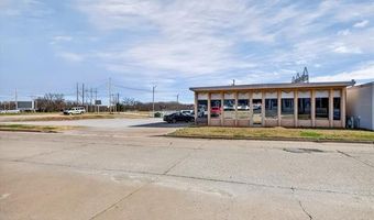 218 S Comanche Ave, Bartlesville, OK 74003