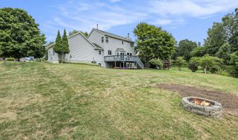 1055 Dogwood Meadows Dr SE, Ada, MI 49301