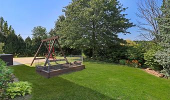 1236 Kathleen Ct, Antioch, IL 60002
