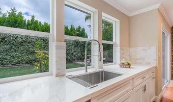 30101 Amelia Dr, Agoura Hills, CA 91301