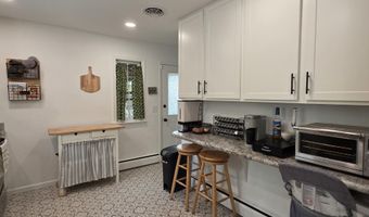 4 CAROLEE Dr, Dover, DE 19901