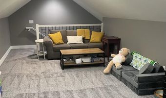 214 E Wapello St, Agency, IA 52530