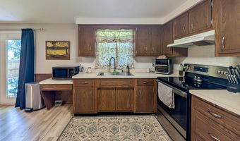 904 Carlin Pl, Angola, IN 46703