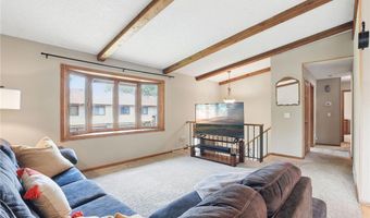 3636 15th Avenue Ct, Anoka, MN 55303