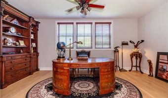 15 Castle St 9, East Greenwich, RI 02818