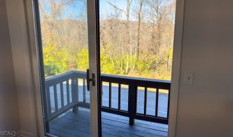 1 Snowbird Ct, Alloway, NJ 07462