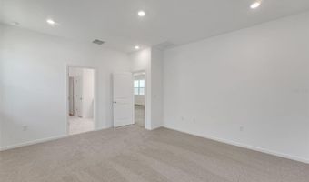 5213 WAYPOINTE Blvd, Apopka, FL 32712