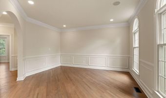 43864 ASHLAWN Ct, Ashburn, VA 20147