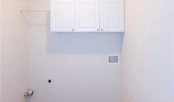 893 Port West Dr, Auburn, GA 30011