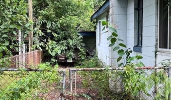 1006 Lynah St, Savannah, GA 31415