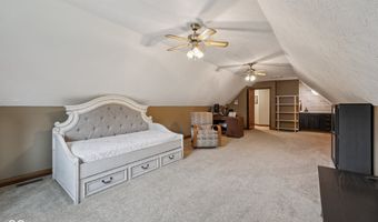 6983 White Oak Dr, Avon, IN 46123