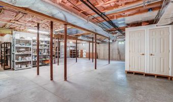 184 Windsor Dr, Auburn, NH 03032