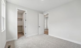 1617 Grayhawk Dr, Basehor, KS 66007