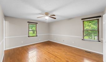 19452 Pleasant View Dr, Abingdon, VA 24211