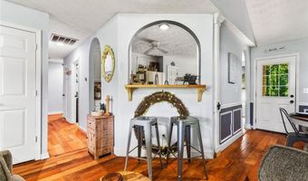 135 Springbrook Drive Dr, Auburn, GA 30011