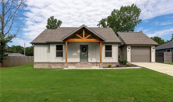 6 Bonhill Ln, Bella Vista, AR 72715