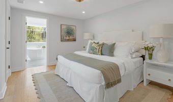 4 Rabbit Ln, Darien, CT 06820