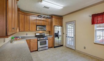 242 Commonwealth Ave, Brandon, MS 39047