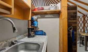 6328 River Rd, Clark Fork, ID 83811