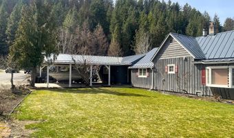 7042 Oak St, Bonners Ferry, ID 83805
