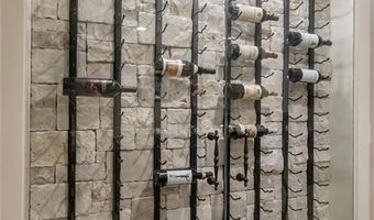 5007 Rockhaven Dr, Clarence, NY 14031