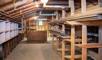 15708 Goddard Rd, Allen Park, MI 48101