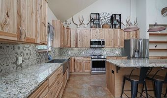 719 Falling Leaves, Adkins, TX 78101