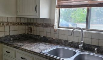 140 Aurora St, Hawthorne, NV 89415