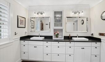 9 Victoria Rdg, Amherst, NH 03031
