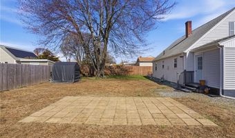 514 Killingly St, Johnston, RI 02919